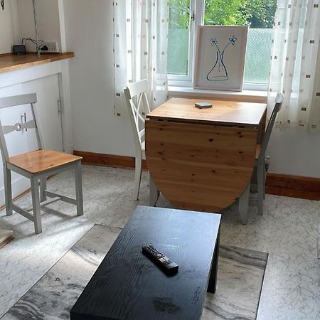 2 Bedroom Home With Driveway Close To Quayside Gateshead Kültér fotó